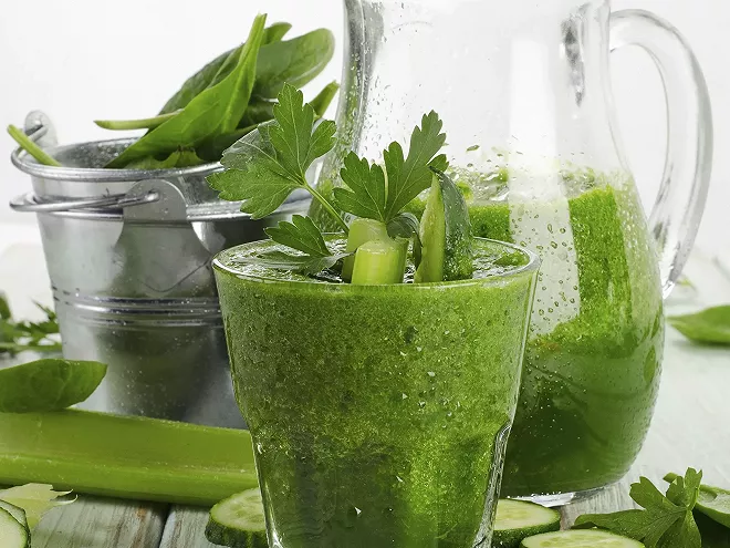 Le Smoothie Minceur "Vert Éclatant" concombre